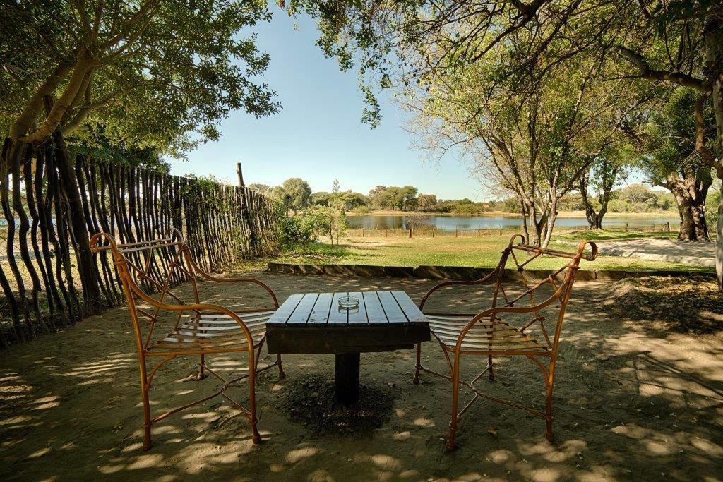 Hotel Motsebe Backpackers Maun Exterior foto